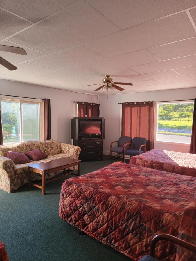 Gateway Motel Gananoque Luaran gambar