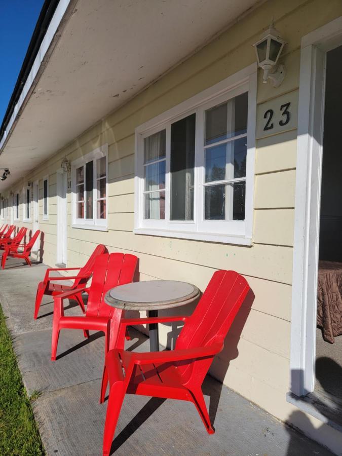 Gateway Motel Gananoque Luaran gambar