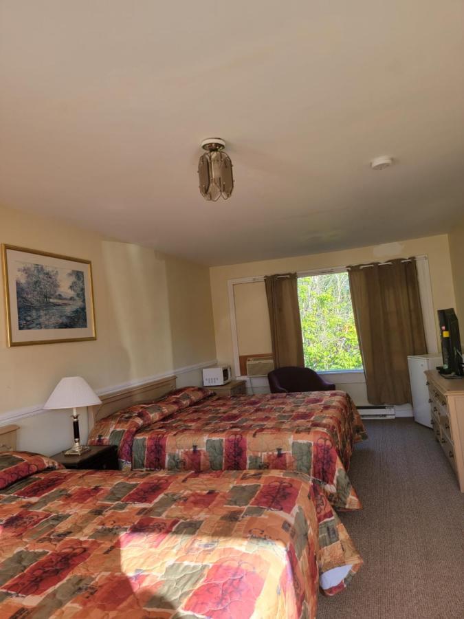 Gateway Motel Gananoque Luaran gambar